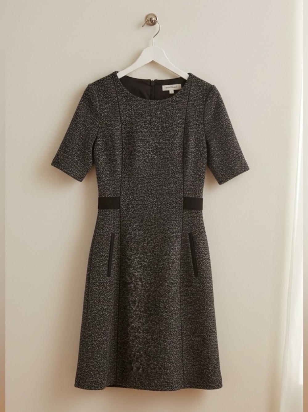 Olsen Textured Knit Short Sleeve Exposed Back Zipper Dress Size 8